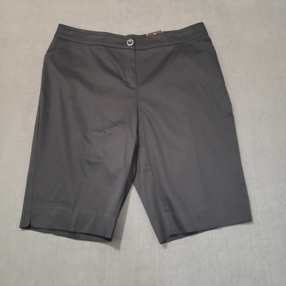 Avenue Shorts Womens Size 14 Comfort Career Short Black NWT